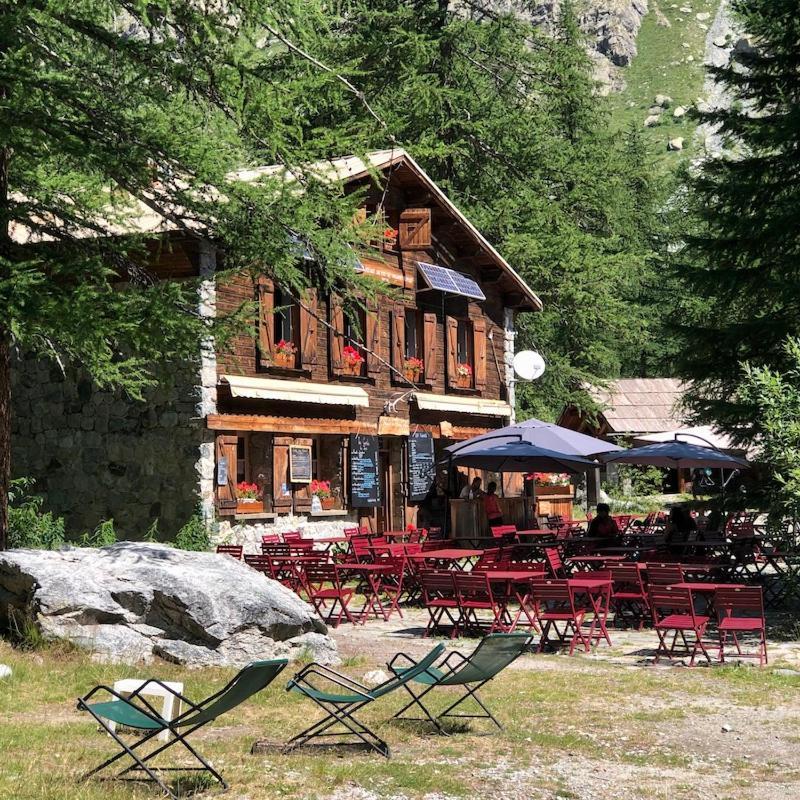 Chalet Refuge Du Pre De Madame Carle Ailefroide Esterno foto