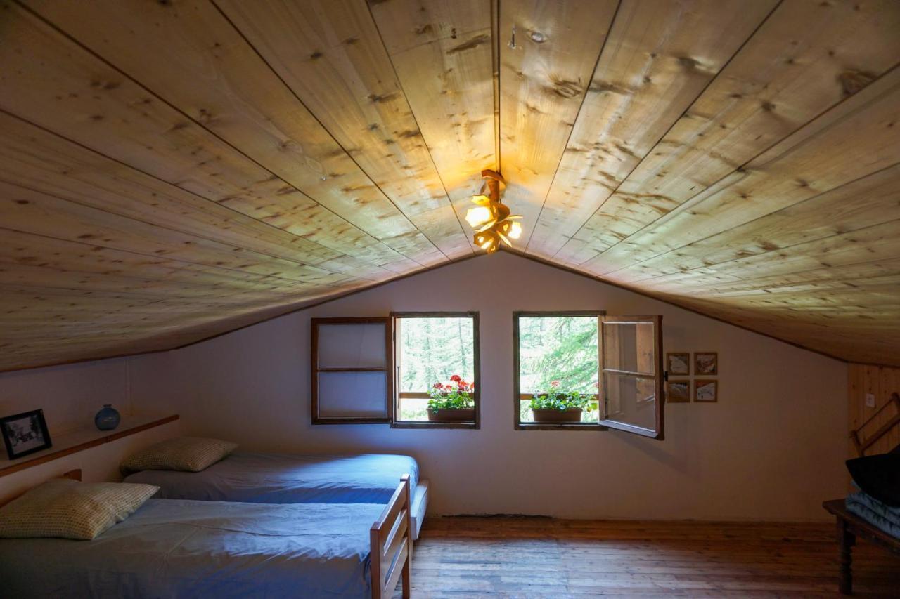 Chalet Refuge Du Pre De Madame Carle Ailefroide Esterno foto