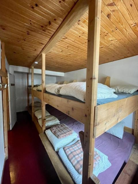 Chalet Refuge Du Pre De Madame Carle Ailefroide Esterno foto