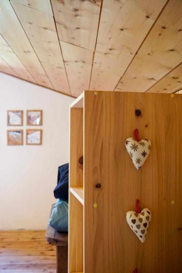 Chalet Refuge Du Pre De Madame Carle Ailefroide Esterno foto